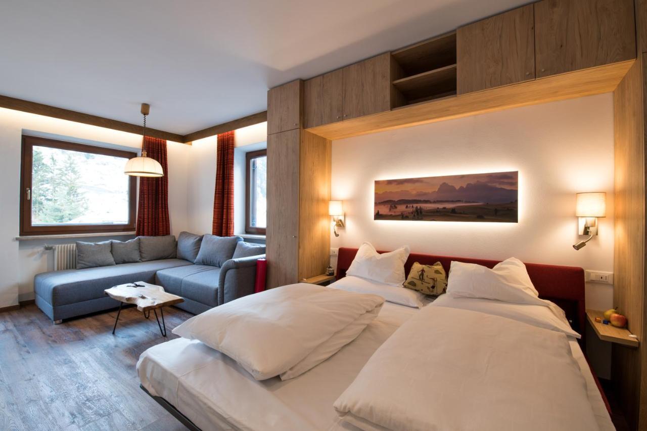 Santa Cristina Val Gardena B&B La Tambra - Central With Restaurant מראה חיצוני תמונה